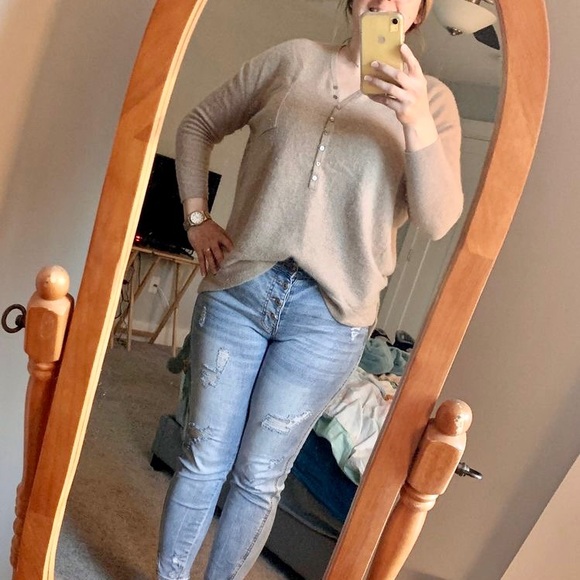 Cashmere blend sweater - Picture 6 of 9